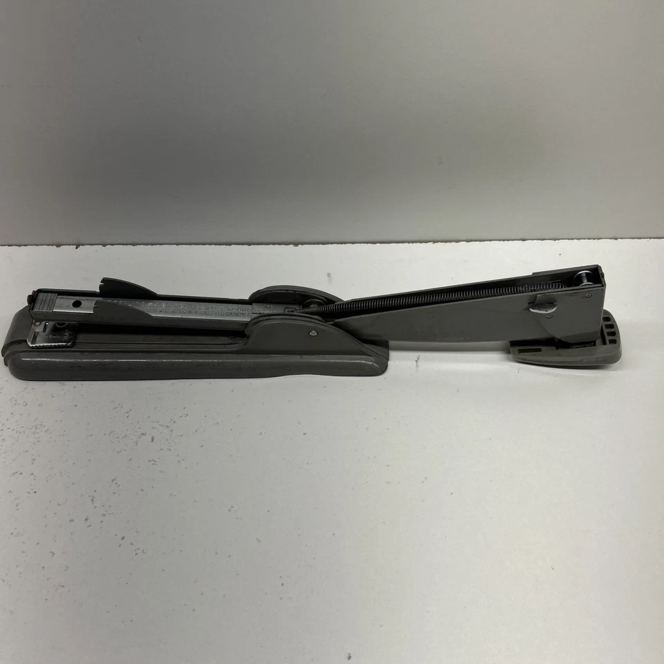 Vtg Retro Modern Industrial Deco Swingline Stapler No. 4 Speed Stapler - Image 4 of 4
