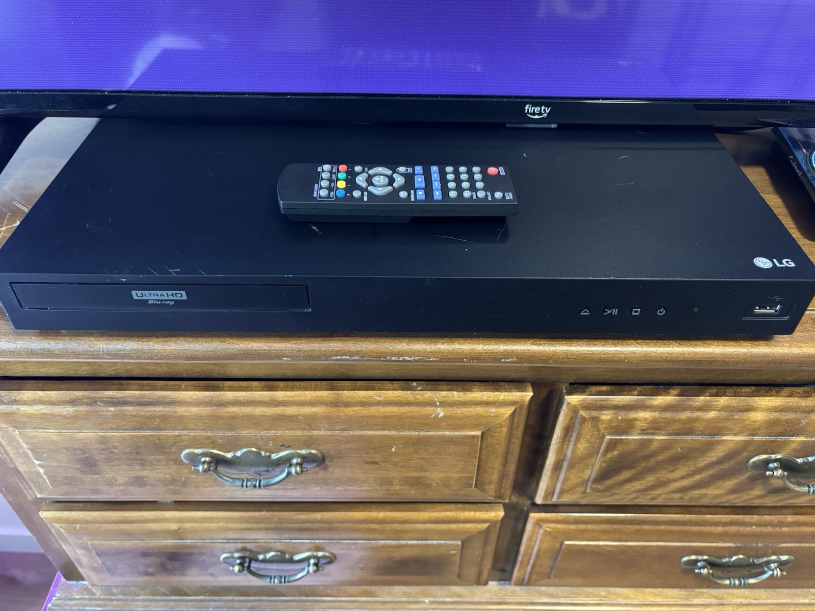 Lg Ubk80 4K Ultra Hd Hdr 3D Blu-Ray Disc Player With Remote