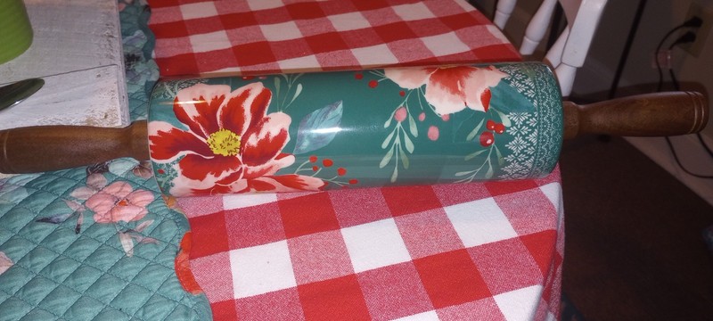 Pioneer Woman Rolling Pin Floral & Garden Pattern Green w/ Handles 18 in