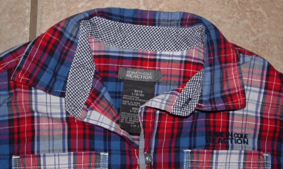 Camisa LOGO de algodón con botones manga larga a cuadros talla 8/10 de Kenneth Cole Reaction para niños Foto 2 de 2
