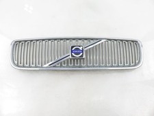 Calandre Volvo V70