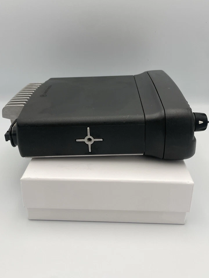 Motorola CDM1250 40W 64 Ch UHF (403-470) ~~ TESTED !!~~ *Free Programming~~ - Image 4 of 4