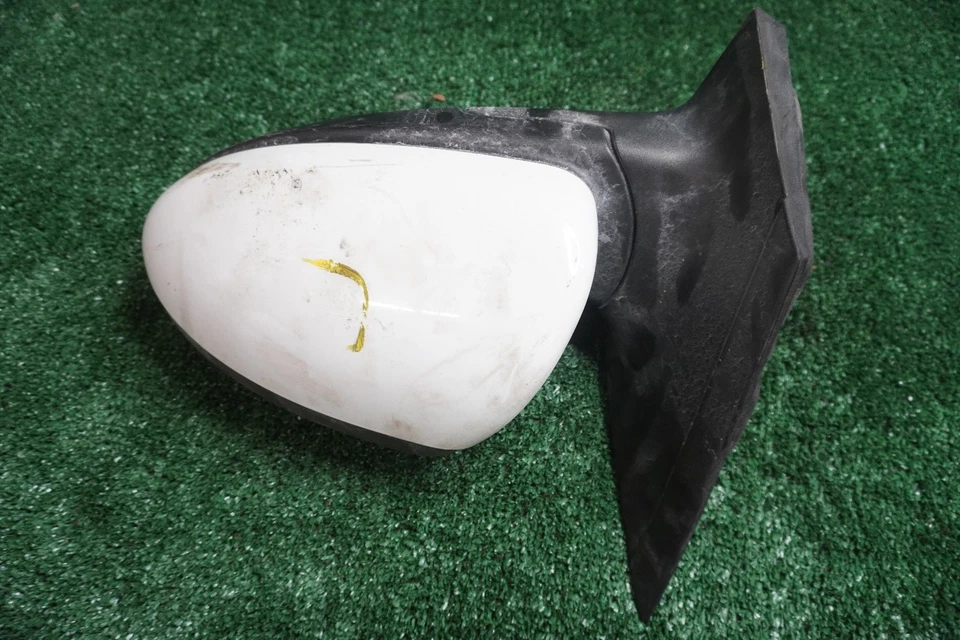 Espejo retrovisor de puerta Chevrolet Cruze 2011 2012 lado del conductor blanco OEM 19258657 Foto 2 de 4