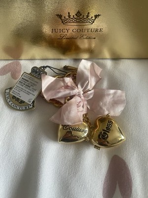 Seltenes Juicy Couture 2x Gold Herz Medaillon Armband mit Spiegel und Lipgloss Brandneu mit Etikett