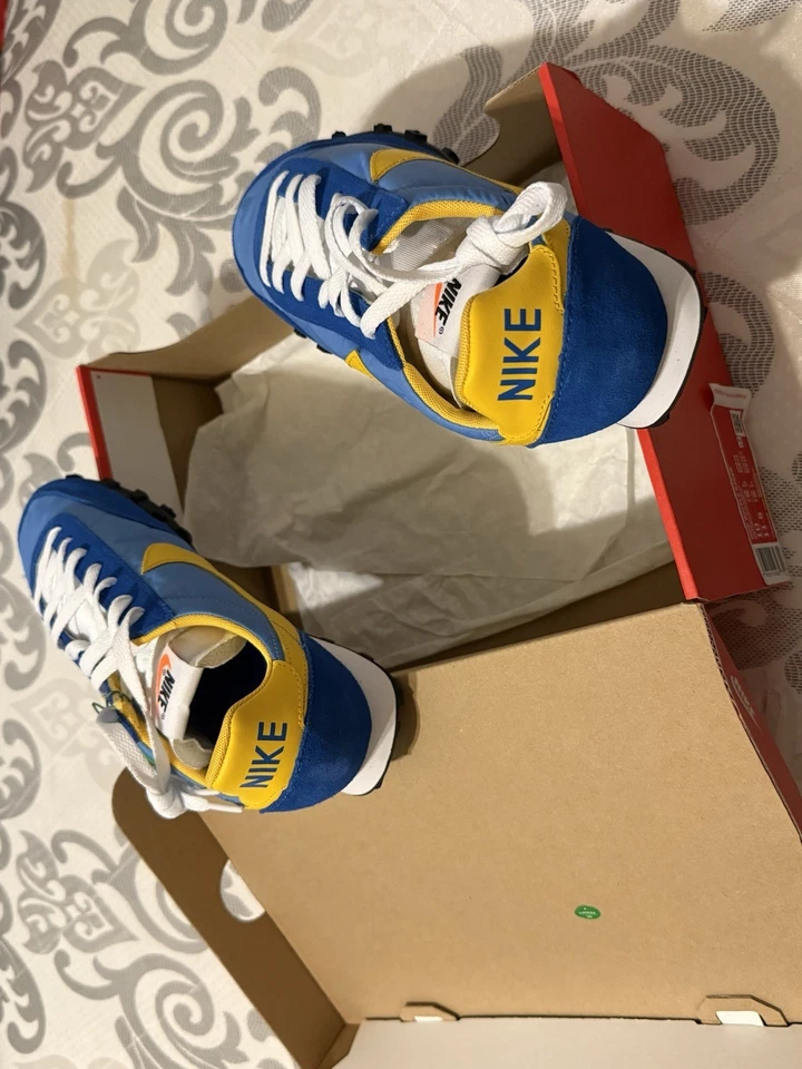 NIKE WAFFLE RACER UNIVERSITY AZUL 10 ZUK 9 ME BR 42 11,5 WMNS UK 9 BR 42 CM 28 Foto 3 de 4