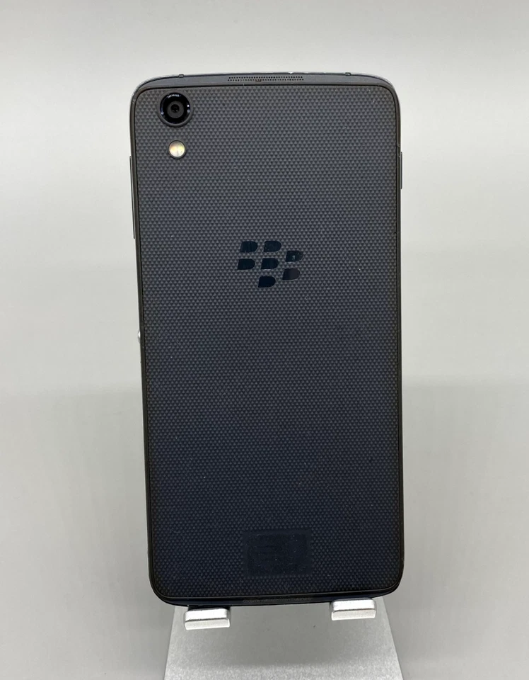 BlackBerry STH100-1  16GB Bell Only Smartphone Black/ B- - Image 4 of 4