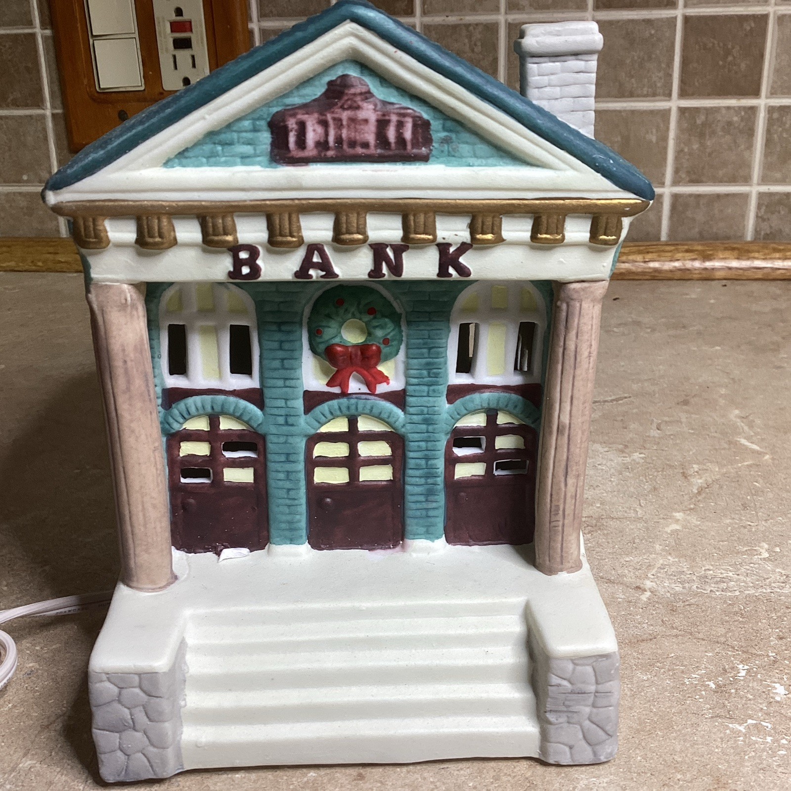 Picture 2 of 5