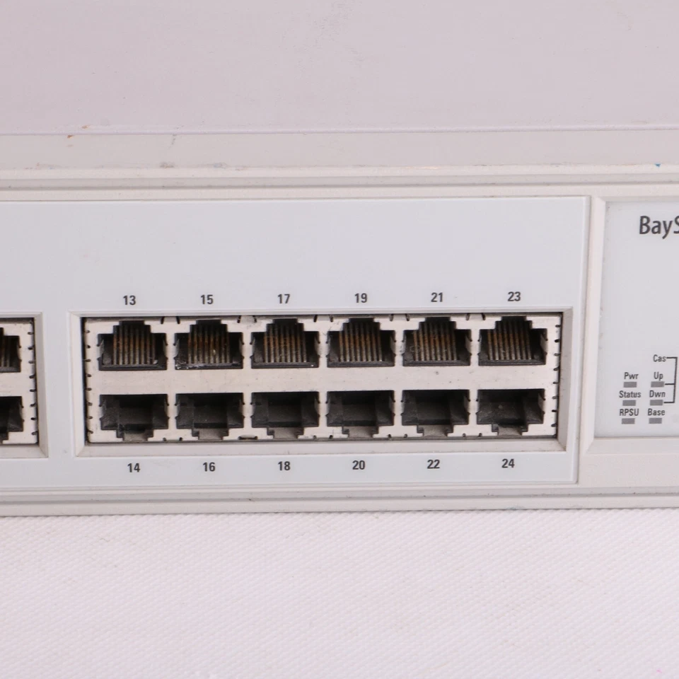 Nortel Networks BayStack 450-24T 24-port 10/100 Ethernet Switch 450-1SX 400-ST1 - Image 4 of 4