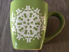 2004 Starbucks GREEN Snowflake Coffee Mug