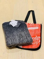 Lululemon Throw It On Wrap BAPH