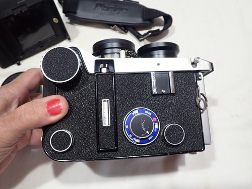 Professional Blue Dot Mamiya C330 TLR Film Camera 80mm 2.8 From JAPAN - Picture 9 of 18