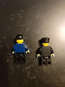 Lego World City Police and Agent Minifigures From 7032 4wd And Undercover Van