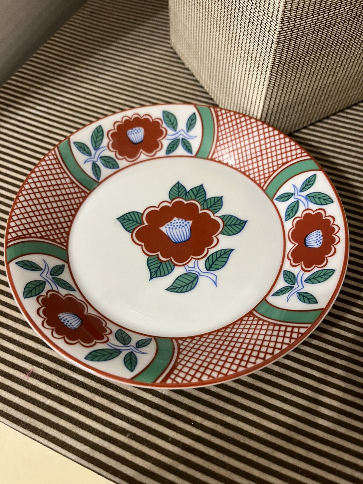 Picture 1 of 3