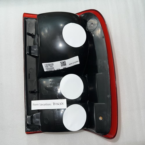 Drivers Taillight Taillamp Lens Housing for 1993-1997 Ford Ranger Pickup Truck - Picture 7 of 9