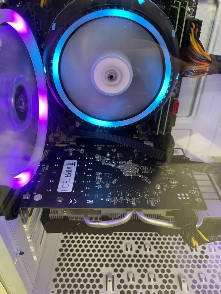 PC para juegos antigua Vipr Tech I7 2600, 2da generación Intel i7 8 GB Ram caja abierta Foto 3 de 4