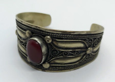OLD VINTAGE AFRICAN BANGLE BERBER TUAREG TRIBAL CUFF COLOR SILVER ETHNIC BOHO