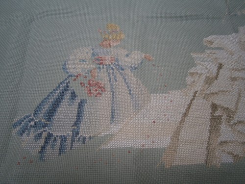 PETIT POINT CROSS STITCH WEDDING PICTURE TO COMPLETE (PART DONE) NO COTTONS - Picture 4 of 6