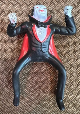Vintage Monster- Ideal Scare Cycle DRACULA on Coffin Motorcycle 1978