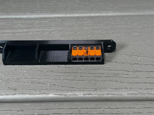 Wago 221 screw in wall mounts. 2 , 3 & 5 Way - Picture 11 of 16