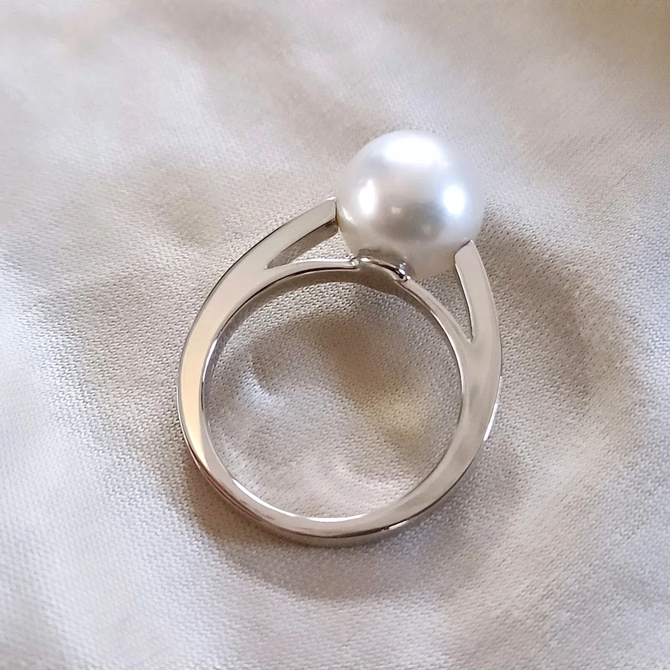 Anello con Perla AUSTRALIANA e Diamanti Oro bianco 18 kt Perla dei Mari del Sud - Immagine 4 di 4