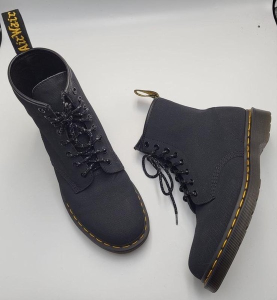 Women Dr. Martens Boots Navy Canvas 42