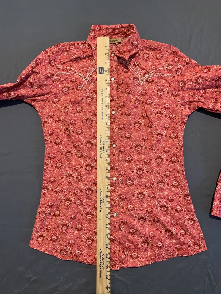 Camisa a Presión Wrangler Western Pearl para Mujer XS Roja Bordada Yugo Manga Larga Foto 4 de 4