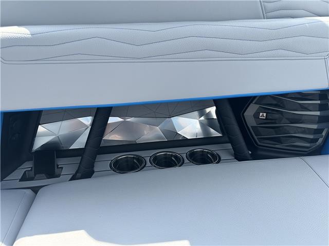 2025 Nautique G23  Masters Blue Metal Flake