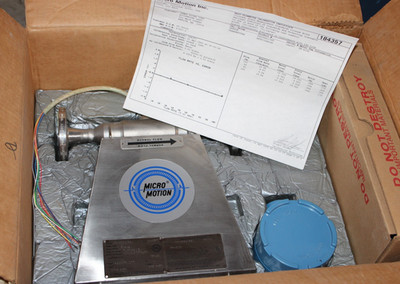 *NEW WITH CALIBRATION* Micromotion Mass Flow Sensor DS025S113SU W/ RFT9739E1SU