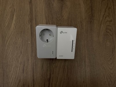 TP-Link AV600 Powerline Starter Kit TL-PA4020P KIT