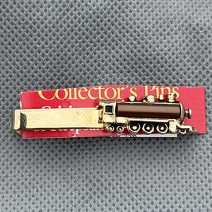 VTG Gold Color Steam Engine Train Tie Clip 2.25” Quiet Luxury Classic