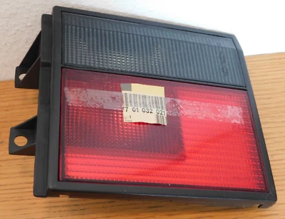 R21 neuf RENAULT 7701032021 FEU arriere DROIT signalvision 21400 265-287 - Photo 1/4