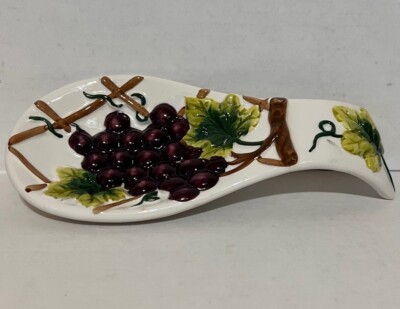 Ceramic Grape 3D Spoon Rest.