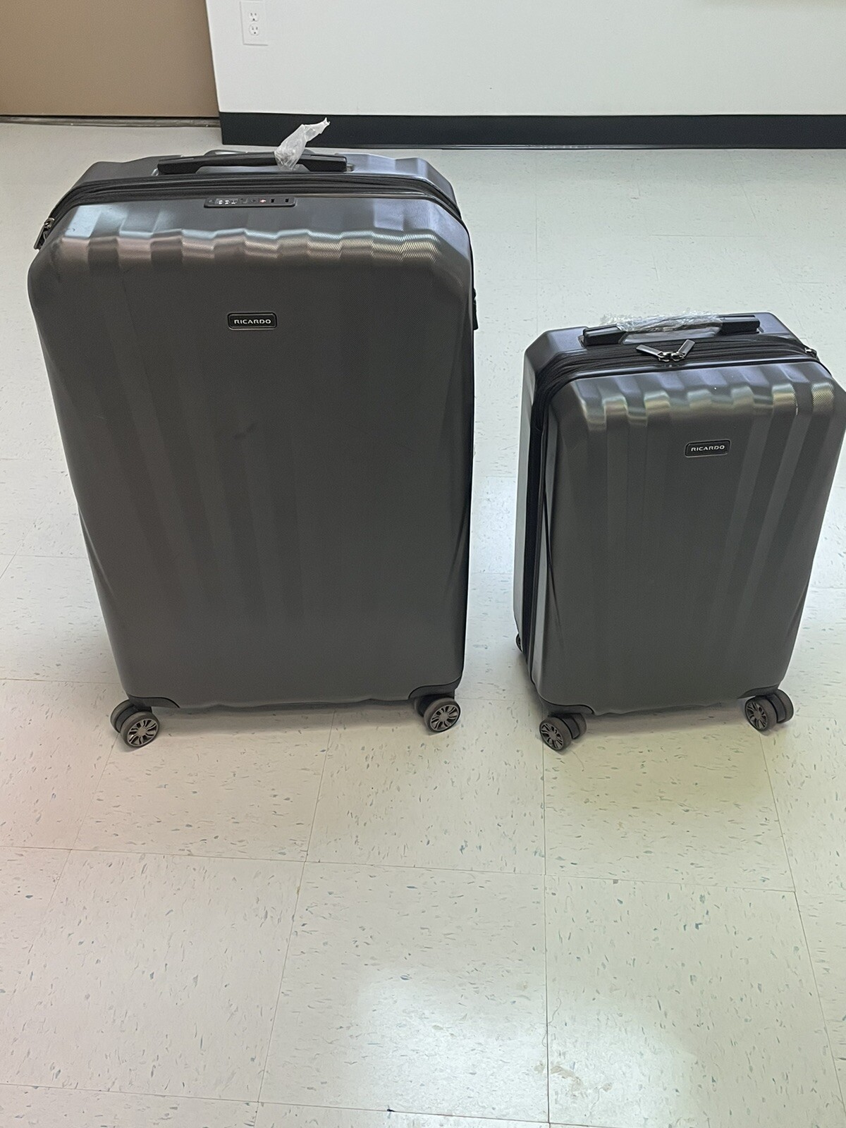 Ricardo Beverly Hills Hardside Trolley 2-piece Luggage Set