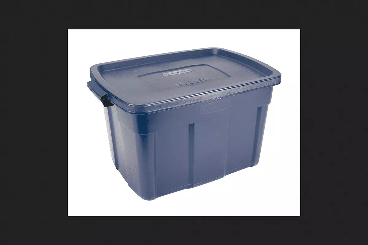 Rubbermaid Bin