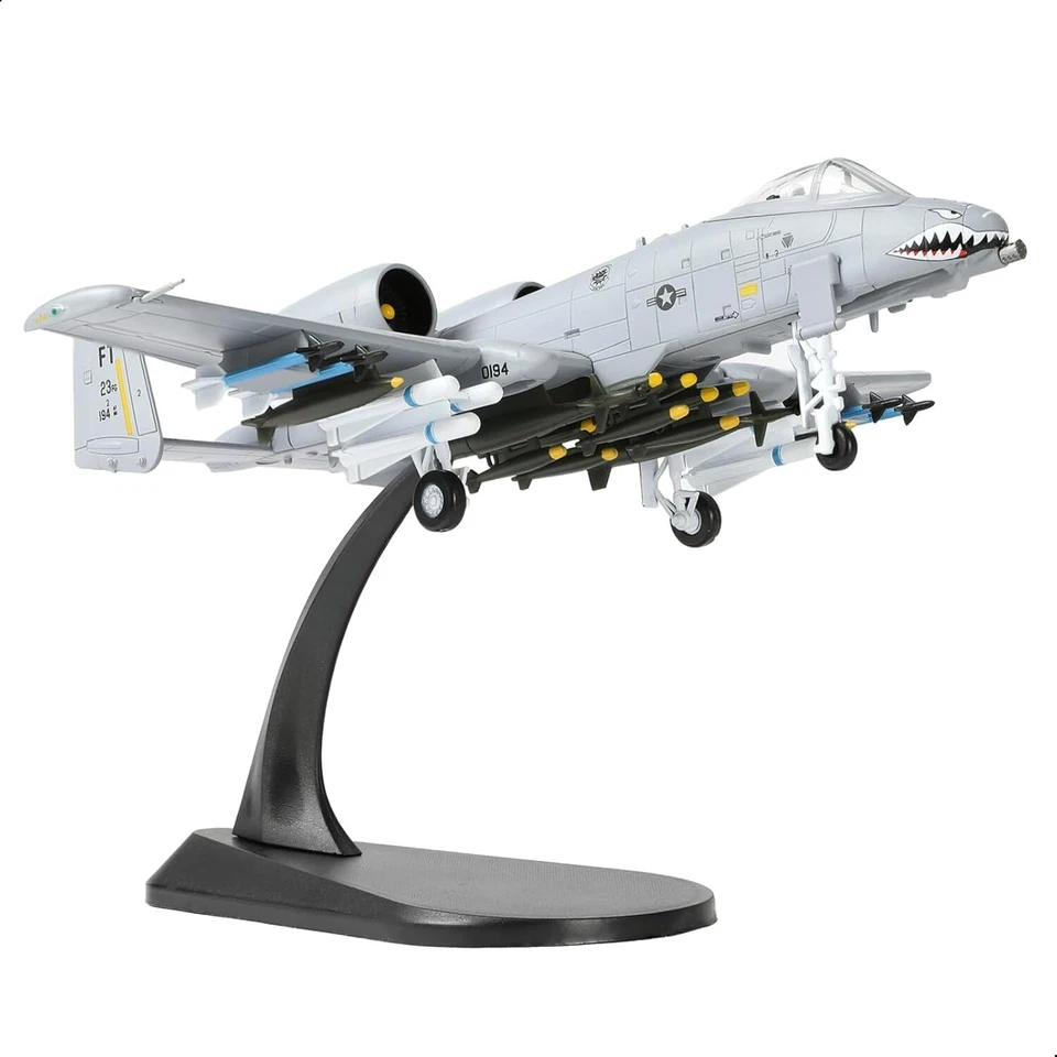 1/100 A-10 Thunderbolt II (Warthog) Attack Pre-Build Diecast Metal Aircraft - Image 3 of 4