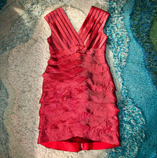 Adrianna Papell Shimmer Layered Tiered Shutter Pleat Cocktail Dress Size 6