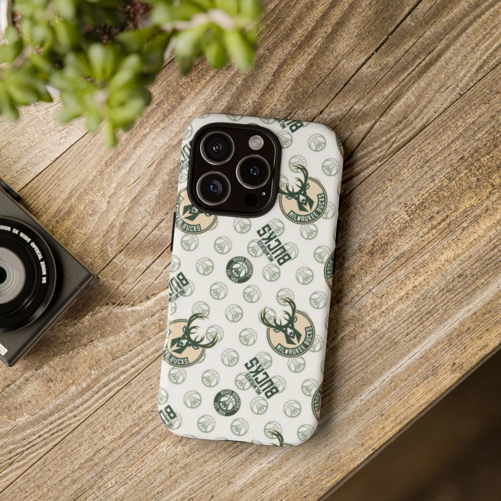 Milwaukeee Bucks iPhone Cases