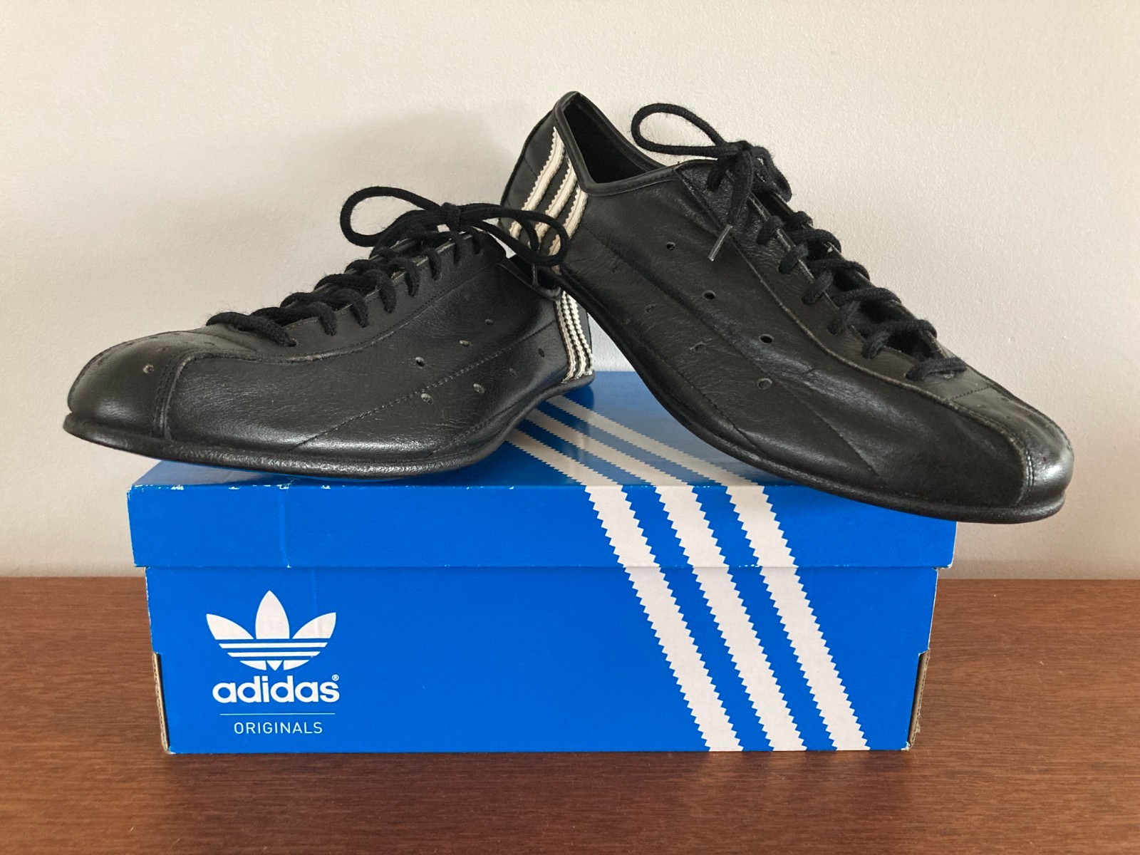 Chaussures Adidas Merckx vintage pour rassemblement Eroica et sorties vélo rétro