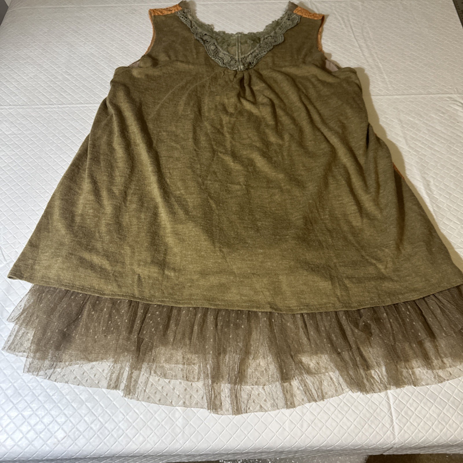 Foto 12 di 17