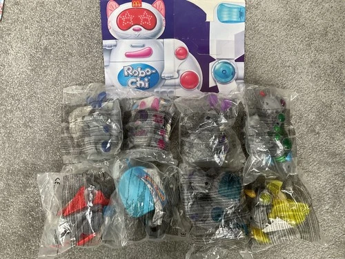 McDonald’s 2001 Robo Chi Sega Pets Toys Figures Complete Full Set MIPS x 8 
