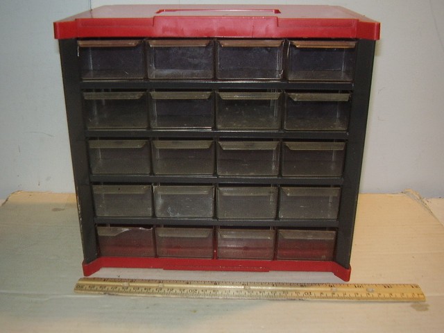 Vtg. Unmarked Metal &  Plastic 20 Drawer Small Parts Storage with dividers used