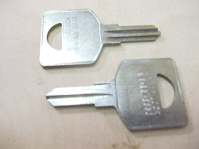 Motorhome Travel Trailers New Replacment Key CF318 EF318 HF318 FIC Code Cut Key