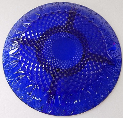 Avon Royal Sapphire Cobalt Blue Glass Divided Serving Plate Leaf Pattern France - Picture 11 of 12