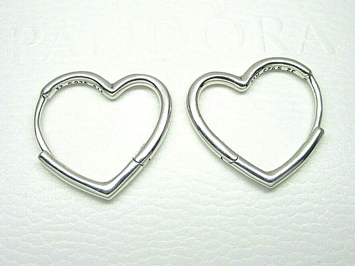 ②mk  様  ♡anemone♡gray Authentic Pandora #298307C00 Asymmetrical Hearts Earrings | eBay