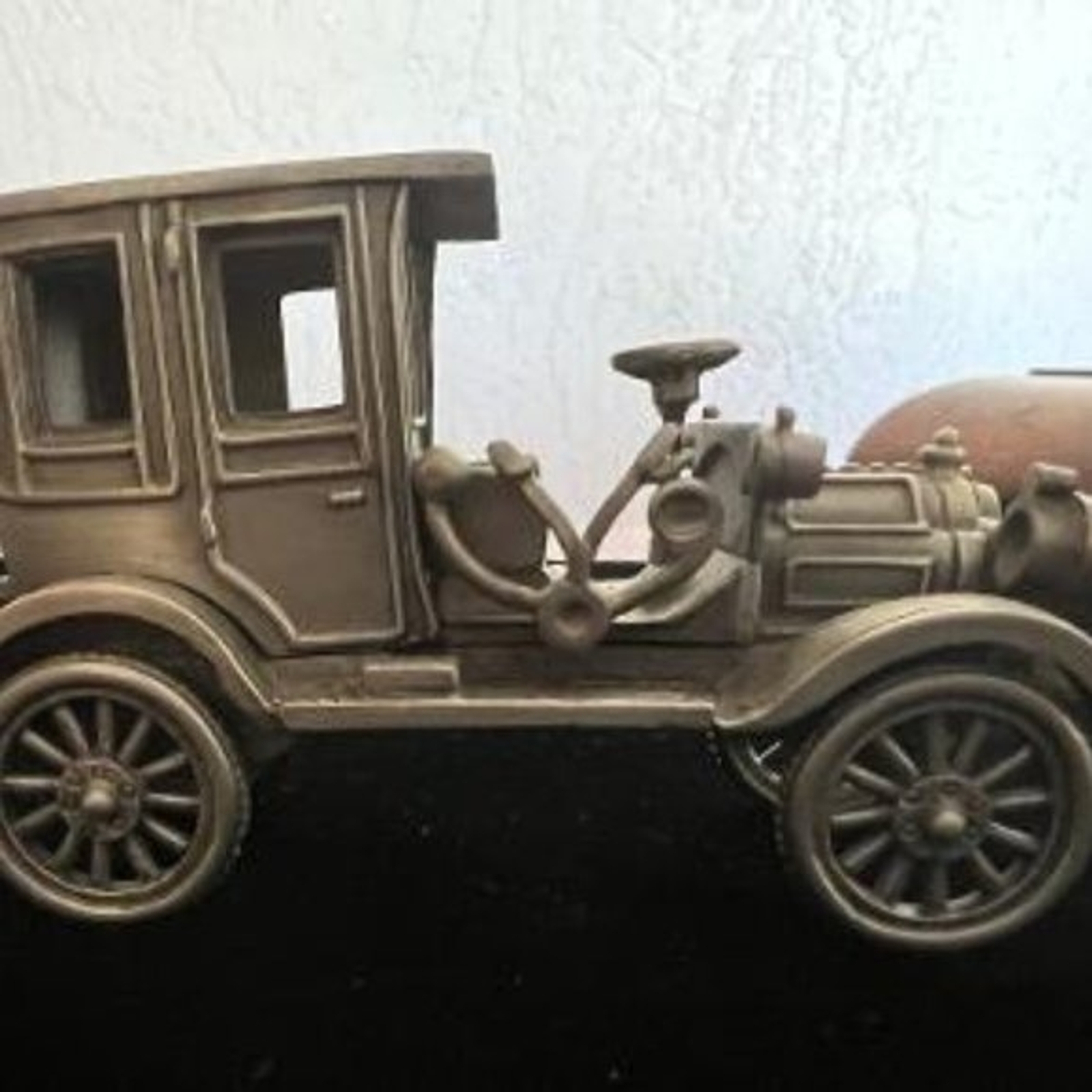 Picture 1 of 4