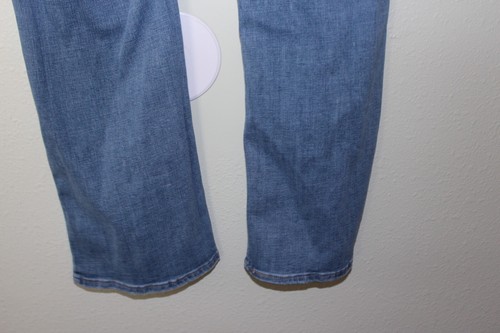 Levis Classic Boot Cut Jeans Stretch Women's Size 24W Inseam 31 NWOT C - Picture 6 of 6