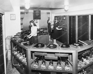 AMI Automatic Hostess Record Selection & Playing 8 by 10 Reprint Photograph