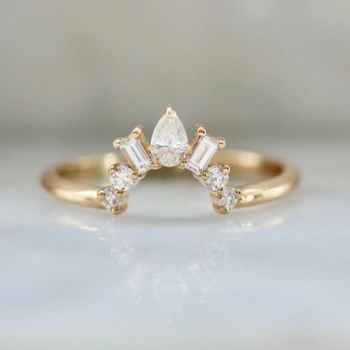 0.90 Carat Mix Cut Moissanite Gorgeous Engagement Ring 14K solid Yellow Gold - Picture 2 of 6