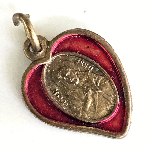 Vintage Italy Sacred Heart of Jesus Red Enamel Heart Shaped Brass Medal 1/2" - Picture 2 of 4