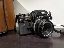 Canon FTb QL Black FD 50mm f/1.8 S.C. SLR Film Camera From JAPAN W/Camera Bag